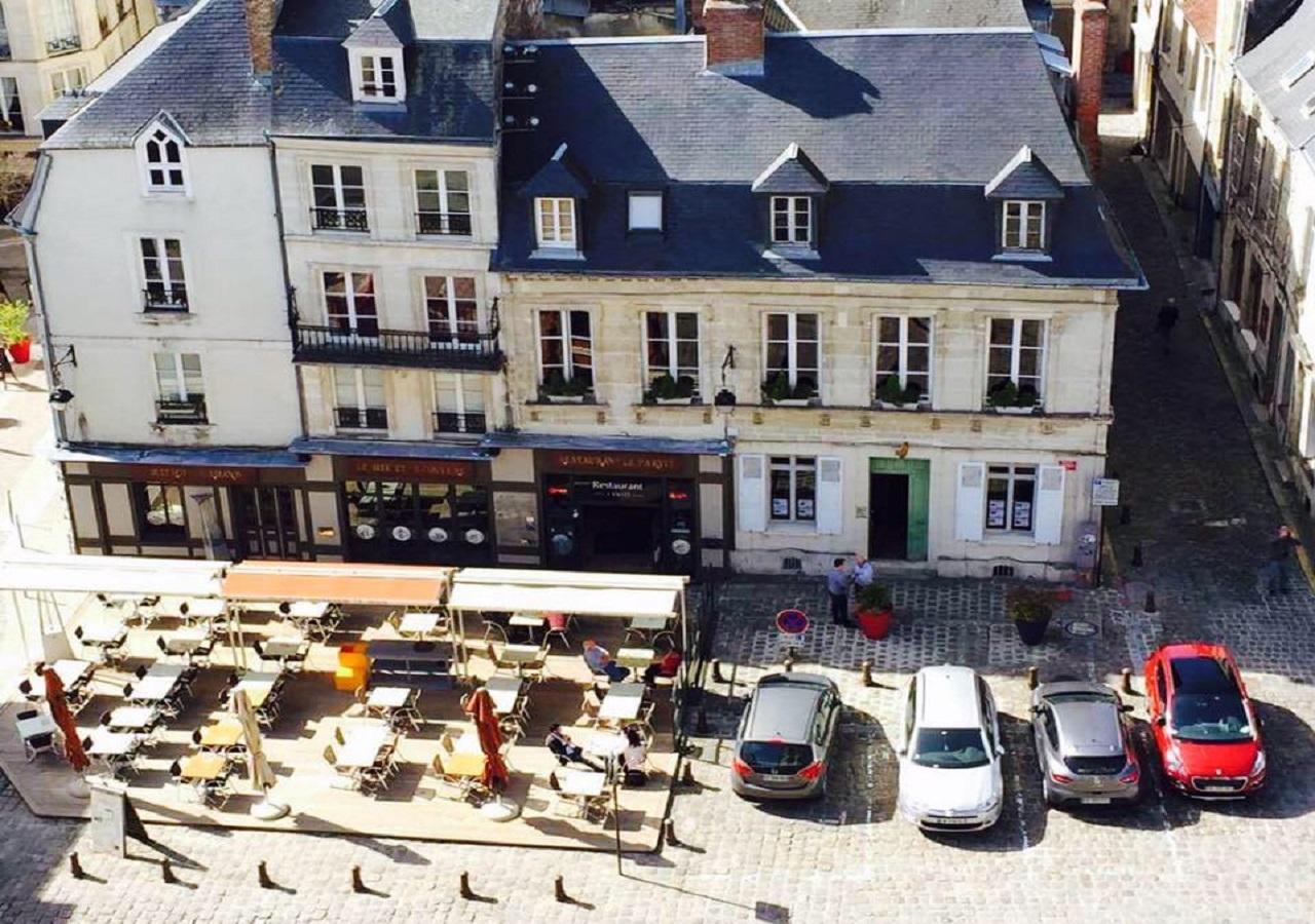 Logis Du Parvis ***Face Cathedrale/In Front Of The Cathedral*** Bed & Breakfast Laon Luaran gambar